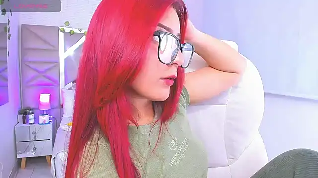 Snapshot of Zoe_Lennoxx chatting on January 6, 2025, 4:44 pm Zoe Lennoxx online show from January 6, 2025, 4:44 pm