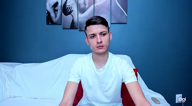 andboyfor6 online show from December 23, 2024, 2:39 pm