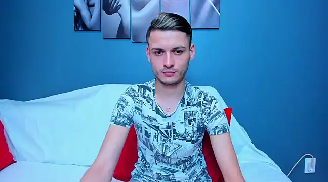 andboyfor6 online show from January 29, 2025, 12:43 am