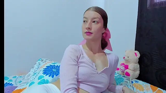 MiiaVolkova online show from April 11, 2026, 7:18 pm