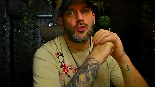 LexXHardy online show from April 11, 2026, 2:38 am