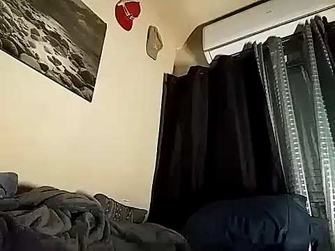 hotraillX online show from December 29, 2024, 5:31 am