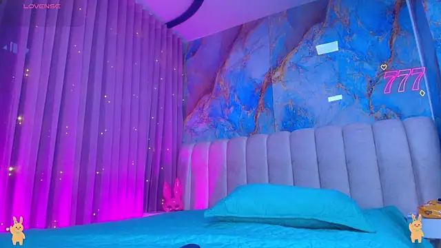  sex mia online show from April 15, 2026, 7:21 pm