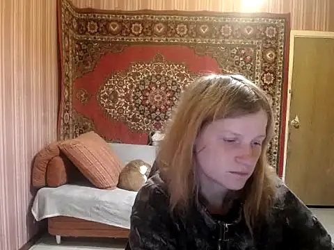 Kathlyn  Heath online show from October 15, 2025, 7:14 pm