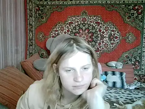 Kathlyn  Heath online show from December 18, 2025, 9:37 am