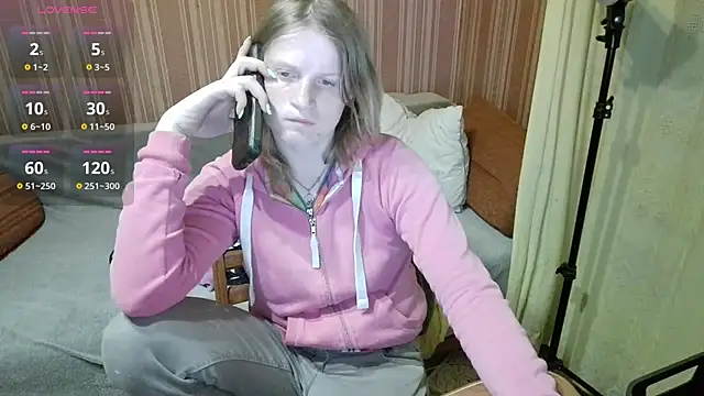 Kathlyn  Heath online show from June 6, 2026, 6:56 pm