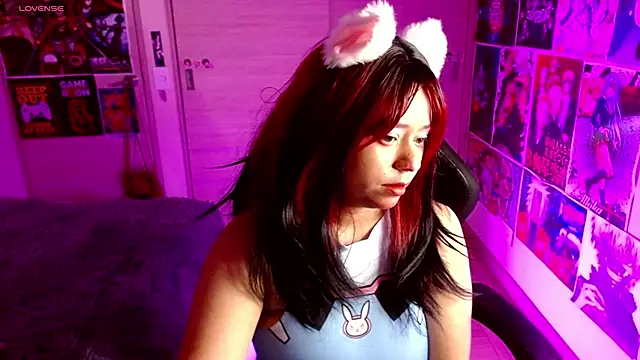 Emmachan19 online show from November 24, 2025, 6:57 am