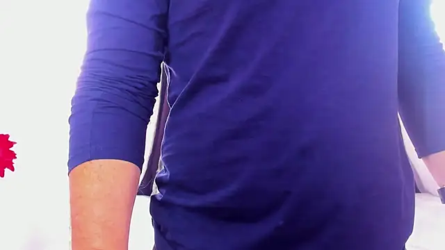 michacosio online show from February 25, 2025, 8:51 pm