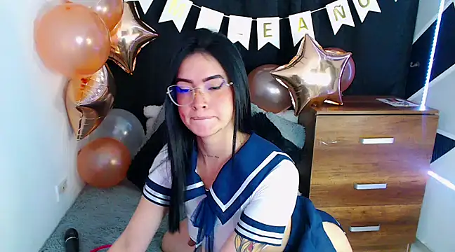 Isa Maiden1 online show from March 7, 2025, 9:17 pm