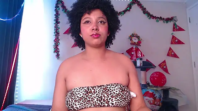 Snapshot of michell_bling1 chatting on December 29, 2024, 1:06 pm michell bling1 online show from December 29, 2024, 1:06 pm