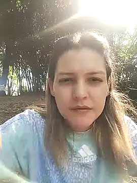 Mia Hampton online show from December 5, 2024, 6:44 pm