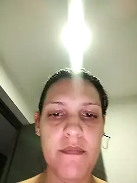 Mia Hampton online show from January 31, 2025, 9:59 pm