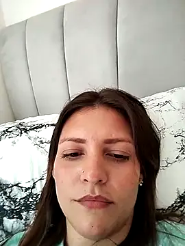 Mia Hampton online show from March 21, 2025, 9:12 pm