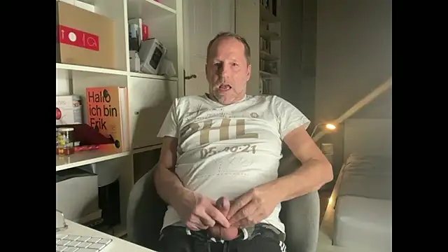 drefman online show from March 2, 2026, 6:04 pm