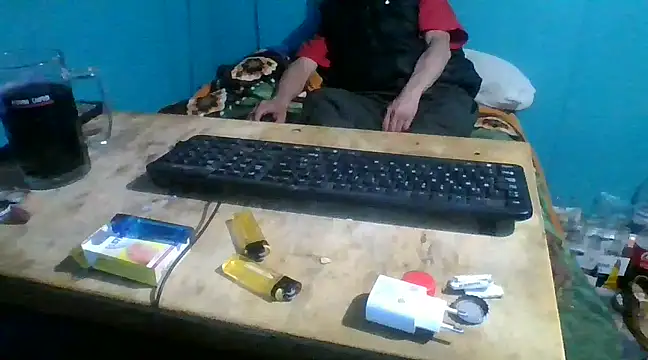 malekon76 online show from December 21, 2024, 9:12 am