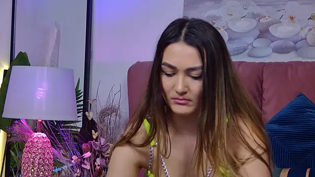 Snapshot of NicolLopeze chatting on February 11, 2025, 10:59 am NicolLopeze online show from February 11, 2025, 10:59 am