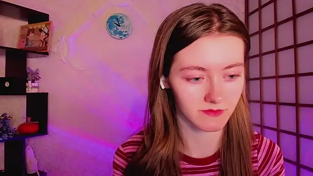 KateCuddle online show from December 11, 2024, 2:30 am