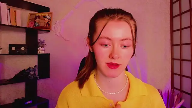 KateCuddle online show from January 13, 2025, 5:55 am