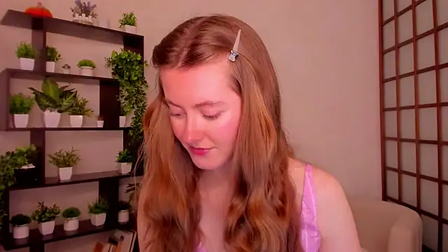 KateCuddle online show from October 15, 2025, 2:22 am