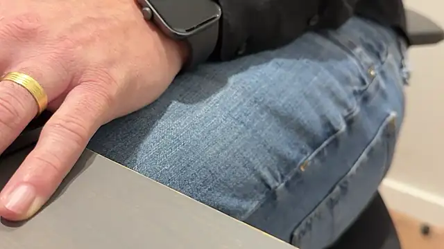 rickyi2023 online show from February 5, 2026, 3:49 pm