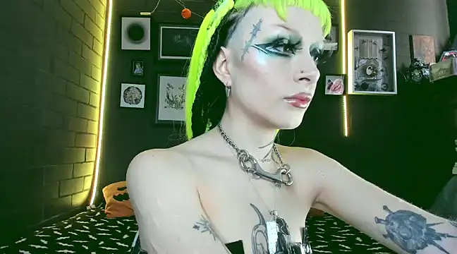 insania 9999  online show from December 20, 2024, 5:40 pm