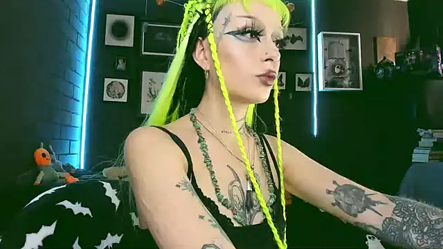 insania 9999  online show from February 1, 2025, 6:19 pm