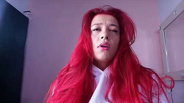 celeste sea online show from October 8, 2025, 7:11 pm