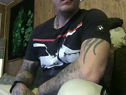 steveindahouse online show from March 17, 2025, 6:51 am