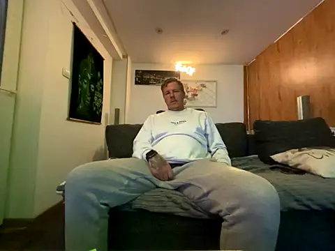 steveindahouse online show from September 26, 2025, 12:31 pm