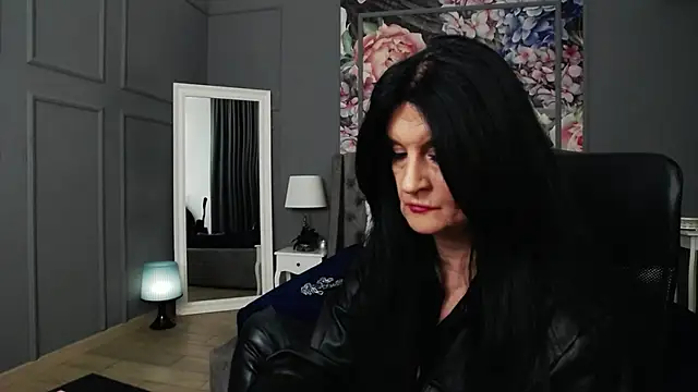 DomMelissaW online show from December 11, 2024, 11:21 pm