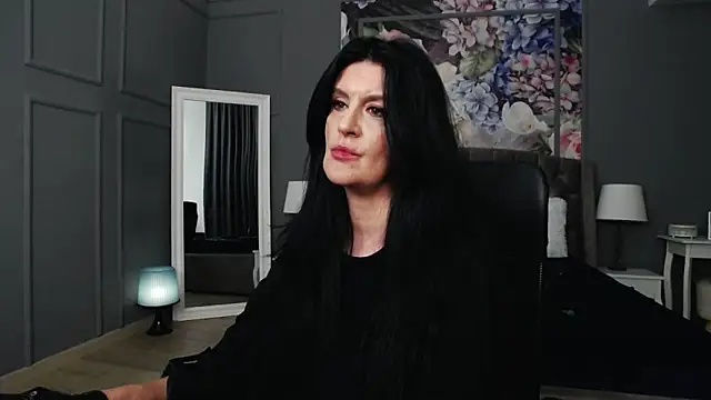 DomMelissaW online show from December 13, 2024, 3:27 am