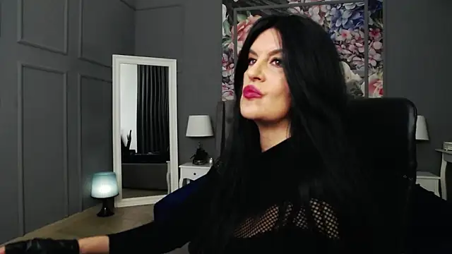 DomMelissaW online show from December 16, 2024, 11:18 pm