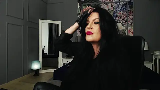 DomMelissaW online show from January 9, 2025, 8:55 pm