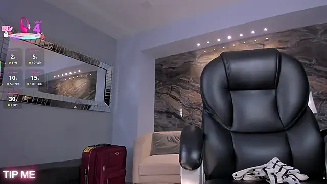 SophieBarnett online show from September 23, 2025, 1:19 am