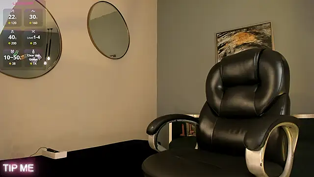 SophieBarnett online show from February 4, 2026, 1:00 am