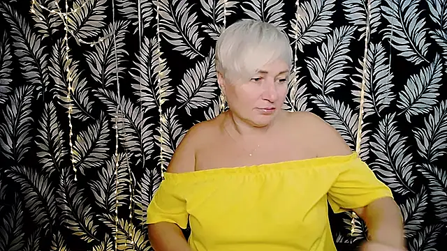 Olivia playful online show from October 25, 2025, 11:40 am