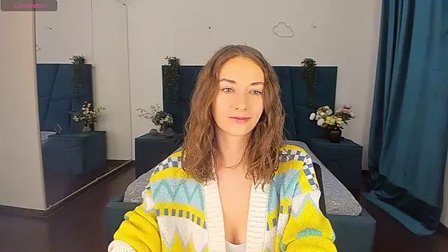 Snapshot of Kelly_Summers chatting on December 6, 2024, 10:38 am Kelly Summers online show from December 6, 2024, 10:38 am