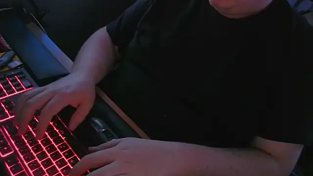 Smallcock22 online show from March 25, 2026, 4:46 pm