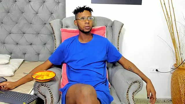 santhi lee online show from January 31, 2025, 2:26 am