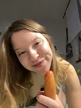 kimczii online show from March 31, 2026, 8:48 am