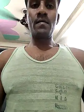 pritamkr69 online show from March 15, 2026, 4:46 pm