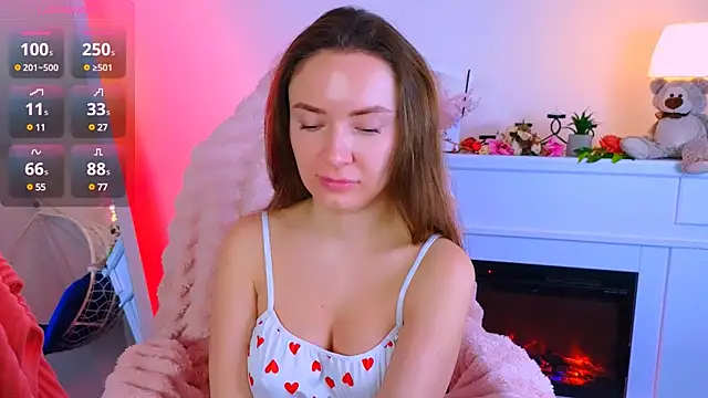 Snapshot of ___Emily___ chatting on February 14, 2025, 7:49 am Emily online show from February 14, 2025, 7:49 am