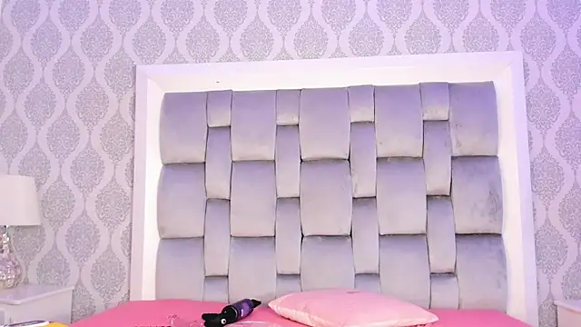 Vega   16 online show from November 7, 2025, 11:54 am