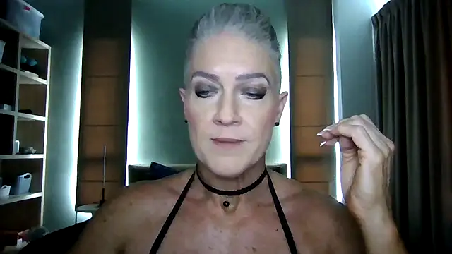 Snapshot of Devon2020 chatting on November 8, 2025, 8:47 am Devon2020 online show from November 8, 2025, 8:47 am