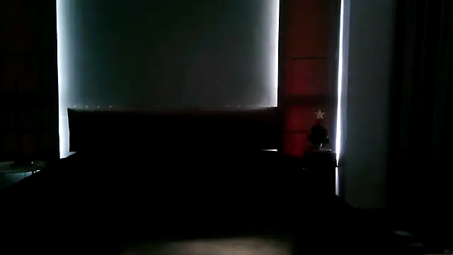 Snapshot of Devon2020 chatting on December 16, 2025, 10:09 am Devon2020 online show from December 16, 2025, 10:09 am