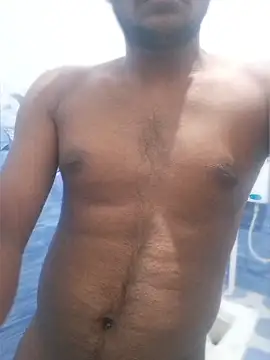 Itsdesi boy online show from April 8, 2026, 4:18 pm