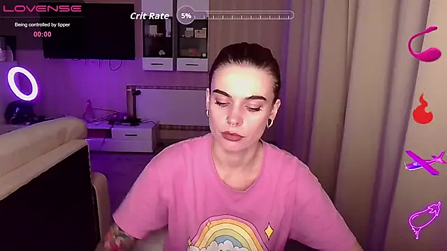 RinaDevil online show from October 7, 2025, 5:10 pm