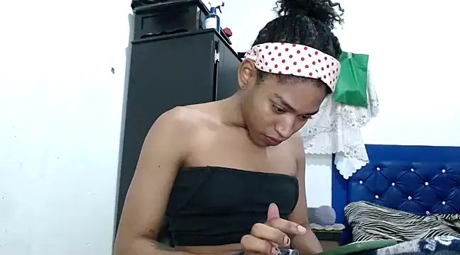 angelamarie1 online show from March 10, 2025, 12:07 am