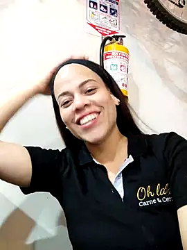 Dannacamila online show from April 16, 2026, 10:45 pm