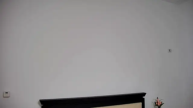 Sierra Halle online show from March 16, 2025, 11:57 pm